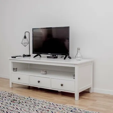 Break Apartment *